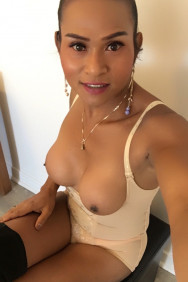 Hi Patthira 32 year old 5.7 130 lbs 36D 7 cut fully functional Versatile (Top and bottom) Open mind love kissing Guaranteed you will recieve good service with me 1514-265-0260

if you like to receive professional Swedish or Thai massage request before come thank you 1514-2650260 Patthira