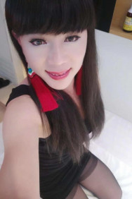 Im Chinese ladyboy in HongKong i can top or bottom kiss suck massage very good see you in here
wechat: AIM9093
