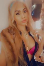 About mariam popular one van girl call 6476186237availabl e now
Please read my profile before call; In case you're not feeling well or you have the flu. Don't contact me. Please respect this. Just rest, get well and contact me later 😘 I am the best luxury sexy girl, professional and educated.all my pic it's real 24 years old and I have a smooth pretty body with gold skin, I am tall 6ft, 145lbs, waist 23, hips 30, shoulder 24, breasts 36D, 8-inch dd& smoke free top, and bottom cut candy. With a very beautiful bum with long real estate hair, beautiful beauty face and always take care of my body face and genuine personality, I am very open minded and friendly. If you're looking for luxury, comfort, harmony and long unlimited time with me as relaxing a sense of real fun and the desire to find me first at your service; I have a Brazilian beauty skin color is very beautiful and fragrant always smelled very nice and very romantic and attractive. I have my luxury condo and very classy personality I can do incall and/ or outcalls available 24/7 for limit downtown hotels. I am at your service of all your desires do not hesitate to contact me. I meet you for a really good time. Welcome for the first time please don’t be shy. Please, No block numbers or internet numbers. Kisses call now 647-618-6237