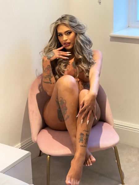 Hey, guy’s,
My name is Gaby Cerejinha 24 years old, light brown skin and smooth, owner of beautiful curves, I am extremely sexy and provocative if you are a gentleman looking for a 100% female trans but versatile, you have found me. I'm about to fulfill your most extreme fetishes. You beginner looking for a complete services, with a hot trans you found me to have a wonderful experience and good times.
I am active and passive. We will have a good time, no rush and with a open mind and friendly girl, we can enjoy the best of many options, that I'll love to show you...
You do not regret.
Please call me in advance to book an appointment for us to delight together.
I receive you in a nice flat, very easy location in city centre, at your hotel or home.
Thank You to visit my page, Watch My Videos On Xvideos.
Look to see you guy’s,
Kisses
