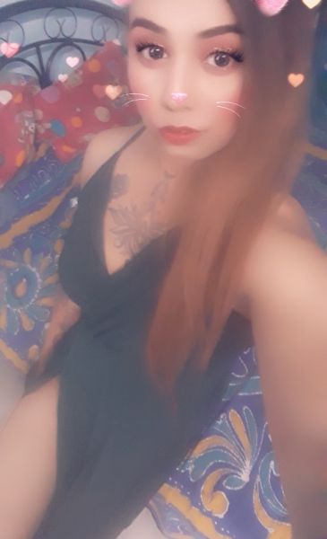 Hi guys i am ur sexy mahira shemale have big big boobs jusy lips active dick big bubble ass if u want online sex services do call or whats app. 