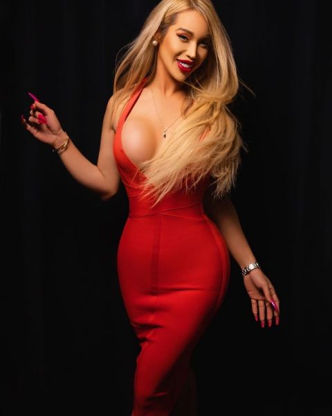Im an American Filipino transwoman. I spent half of my life in Arizona and the other half all over Asia but for some reason I sound like im from California haha.
Anyway, If you’re looking for company or want some fun hit me up :)

Im 6 inch cut fully functional and versatile, im 5’7, gorgeous tan skin, I have double d breasts, and a body to die for.

I’m very friendly and I never rush my clients. If you have any questions please feel free to call me gentlemen. First timers are very much welcome and don’t worry I’ll make you feel comfortable :) not to mention give you the best experience of your life :)

I greatly appreciate professionalism upon contact. You can’t put a price tag or even pay someone to be kind. :)

If you want to add me on Instagram it’s : iamadanni

Snapchat: Danielle4971

WhatsApp : 0406922042

I do not puff and I would highly appreciate it if you don’t offer me any. :)
I hope you hear from you soon! ;)

xoxo,Dee