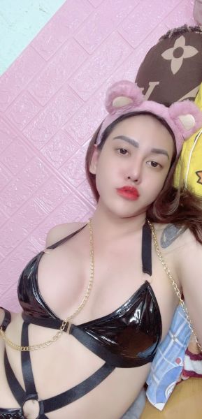 Hello friends
My name is Ngoc Mon, I'm 27 years old this year
Height 1m70, weight 59kg
White, clean and fragrant skin
+ ( TOP - BOT ) I can do it
+ Professional female BDSM
+ I accept to play a number of three people
+ I am a 100% reputable straight winner
+ if you want to know about me, meet me once and try with my big beautiful cock
Telegram - @ngoccacngua
WhipsApp +84 34 3447574