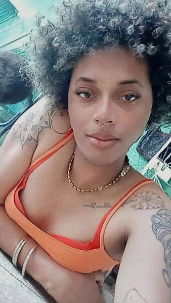 Chica trans de 26 años, mi intención en esta web es darle placer y satisfacción a cualquier tipo de género interesado en mi servicio con total discreción 